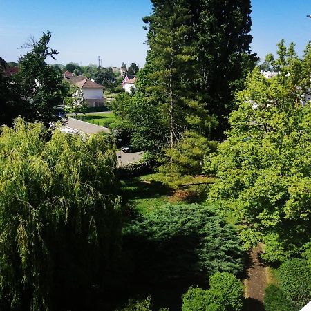 P' Ti Ecrin De Verdure Illzach Exterior photo